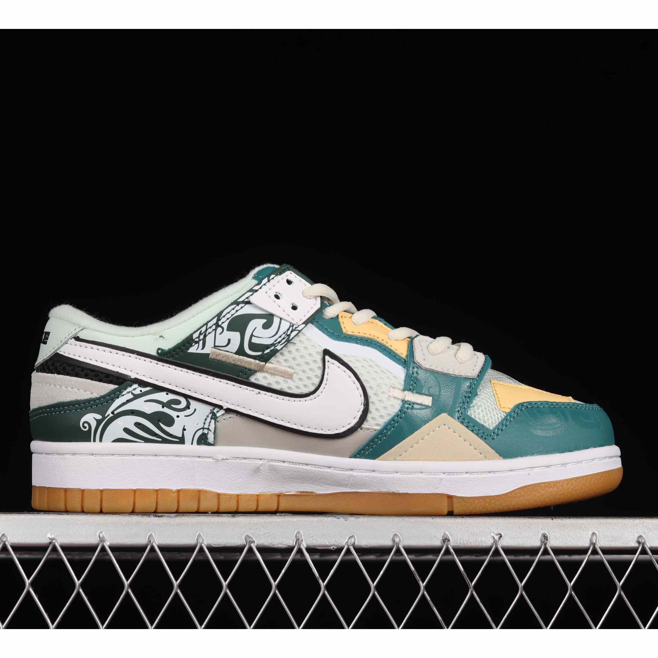 Nike Dunk Scrap "Archeo Brown" Sneaker      DH7450-100 - DesignerGu