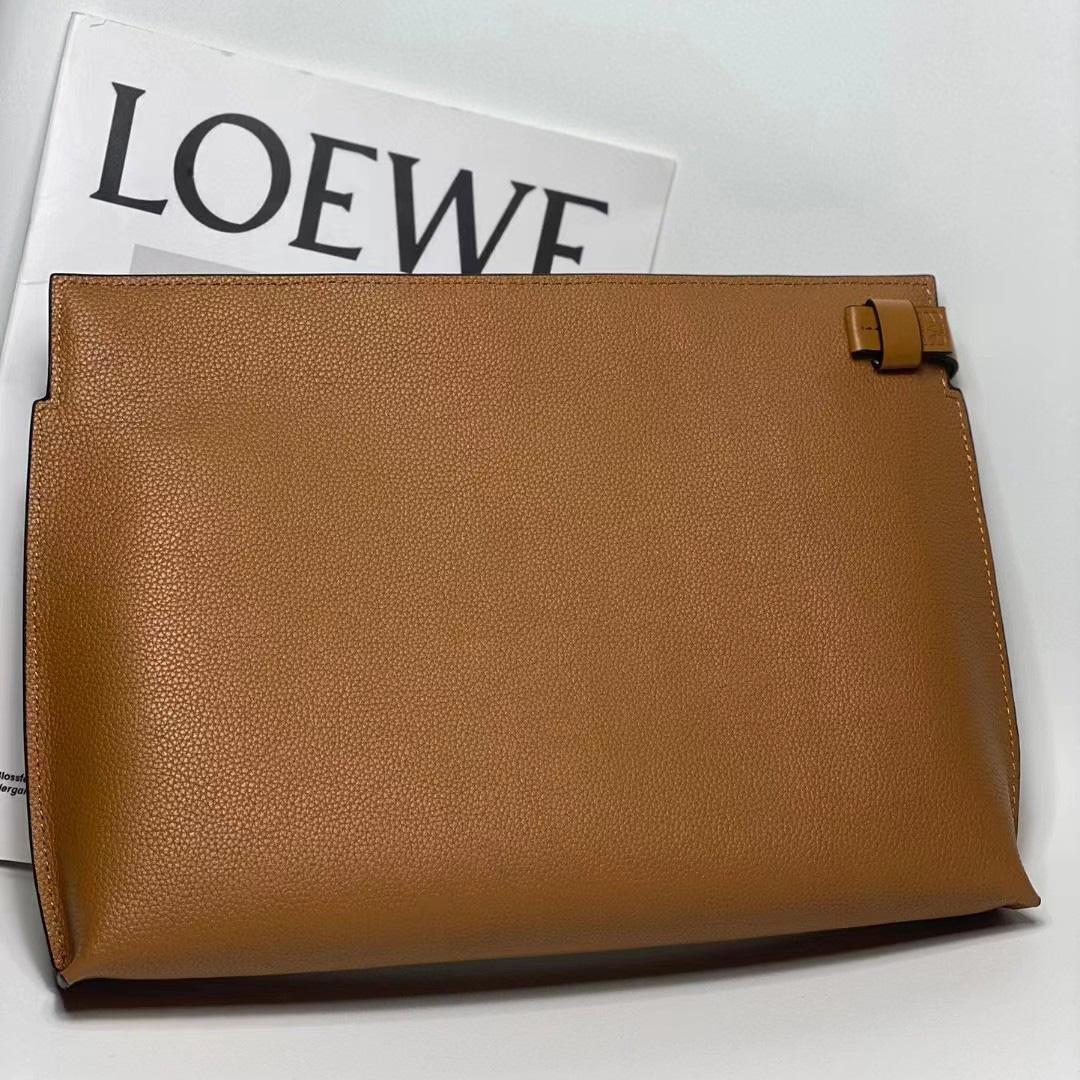 Loewe T Pouch In Grained Calfskin - DesignerGu