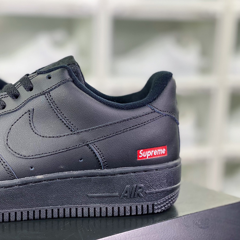 Supreme x Nike Air Force 1 Low 2020