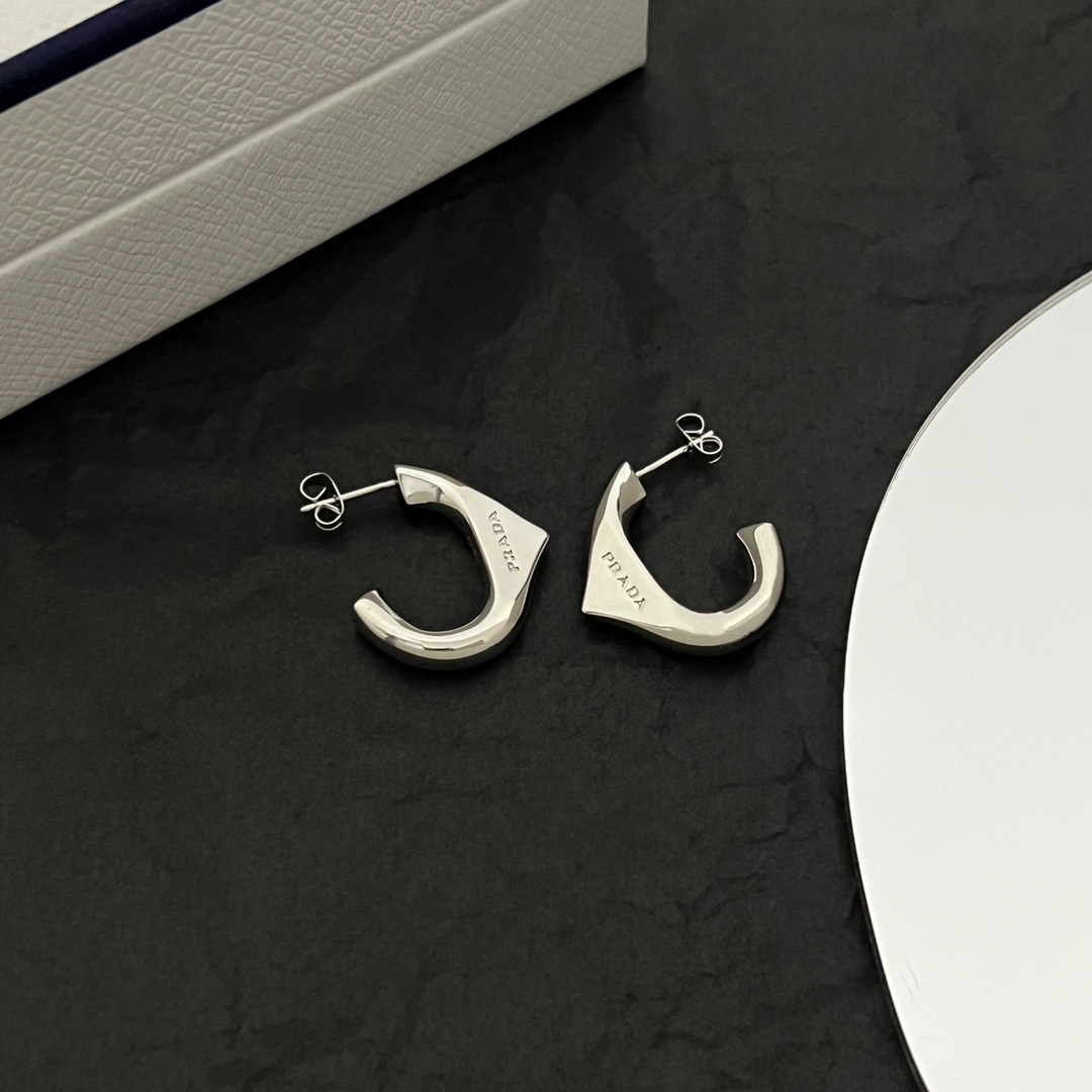Prada Small Earrings - DesignerGu