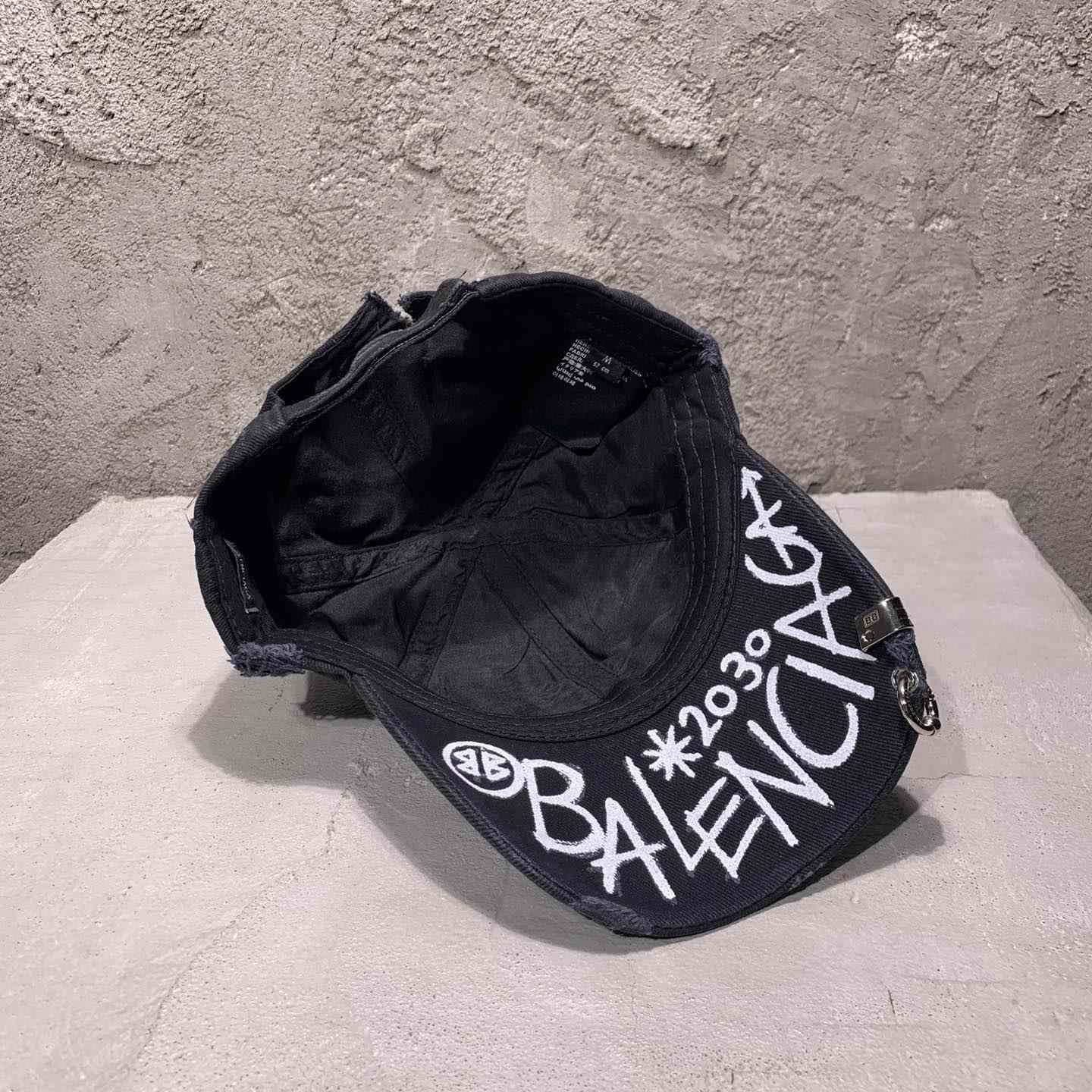 Balenciaga Cap Destroyed Piercing - DesignerGu