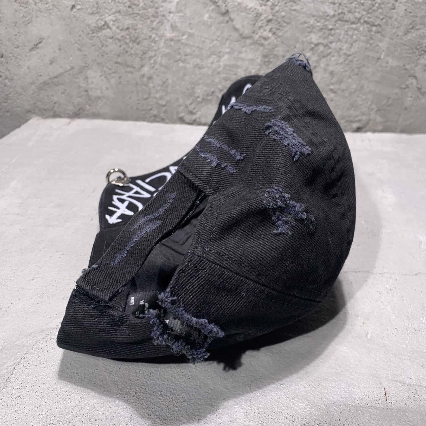 Balenciaga Cap Destroyed Piercing - DesignerGu