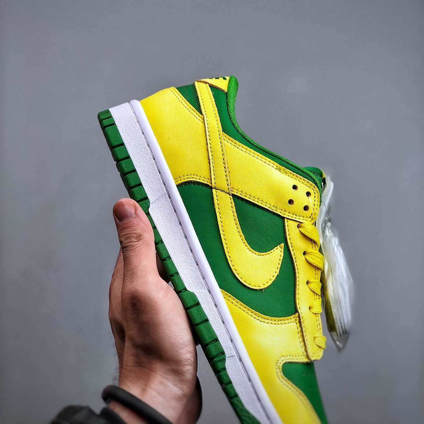 Nike SB Dunk Low 