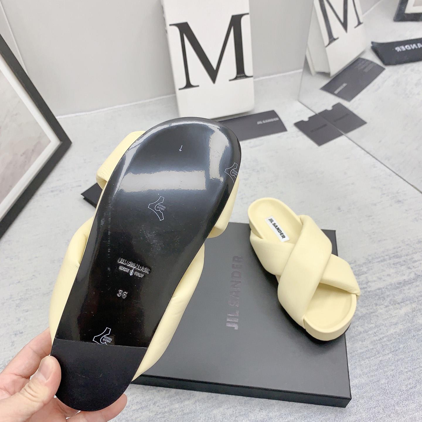 JIl Sander Padded Slides - DesignerGu