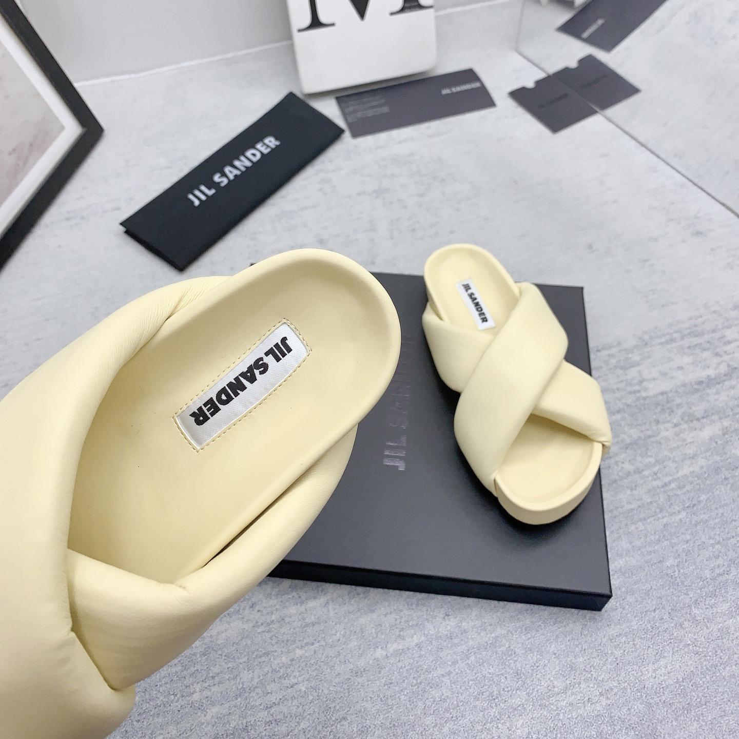 JIl Sander Padded Slides - DesignerGu