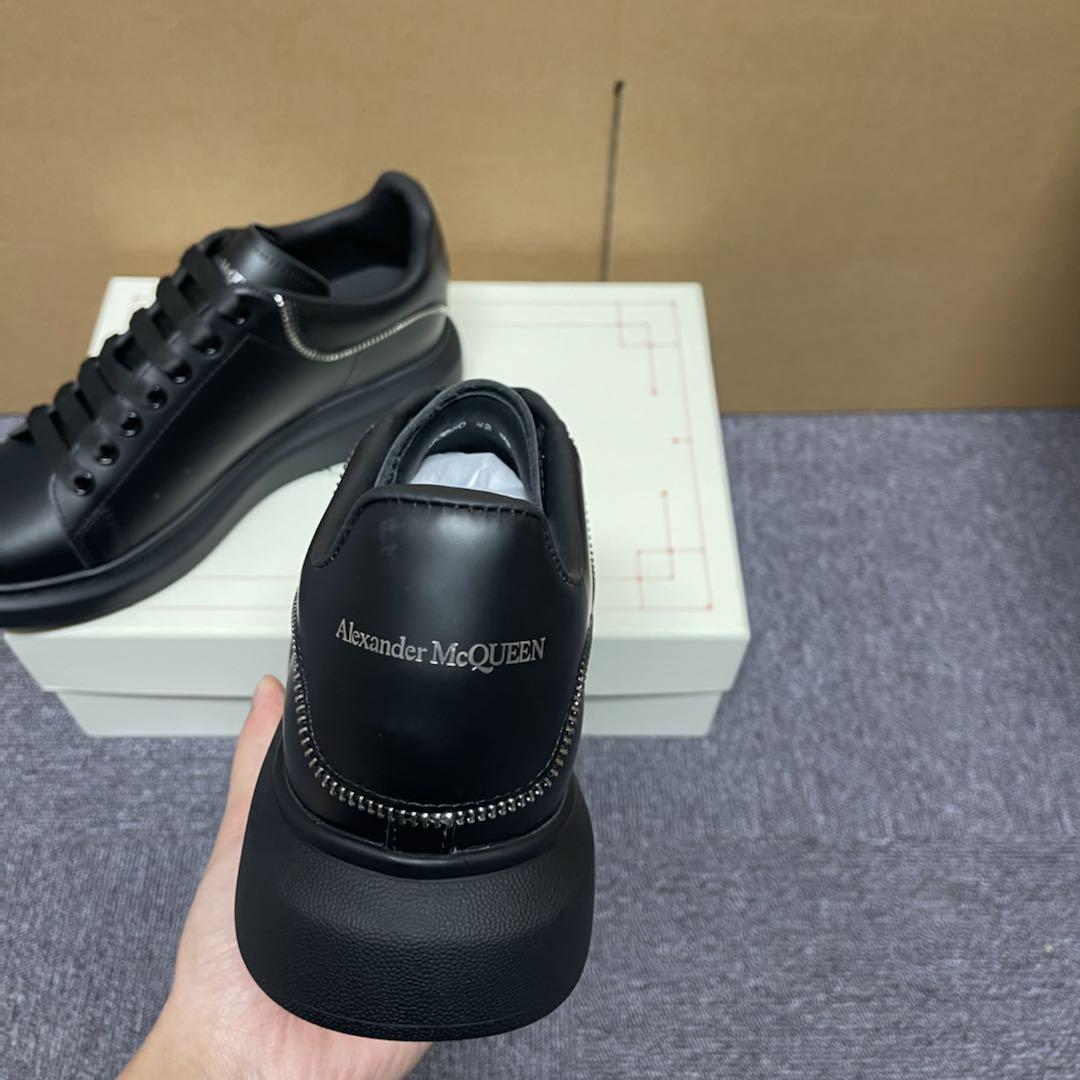 Alexander Mqueen Oversized Sneaker In Black - DesignerGu