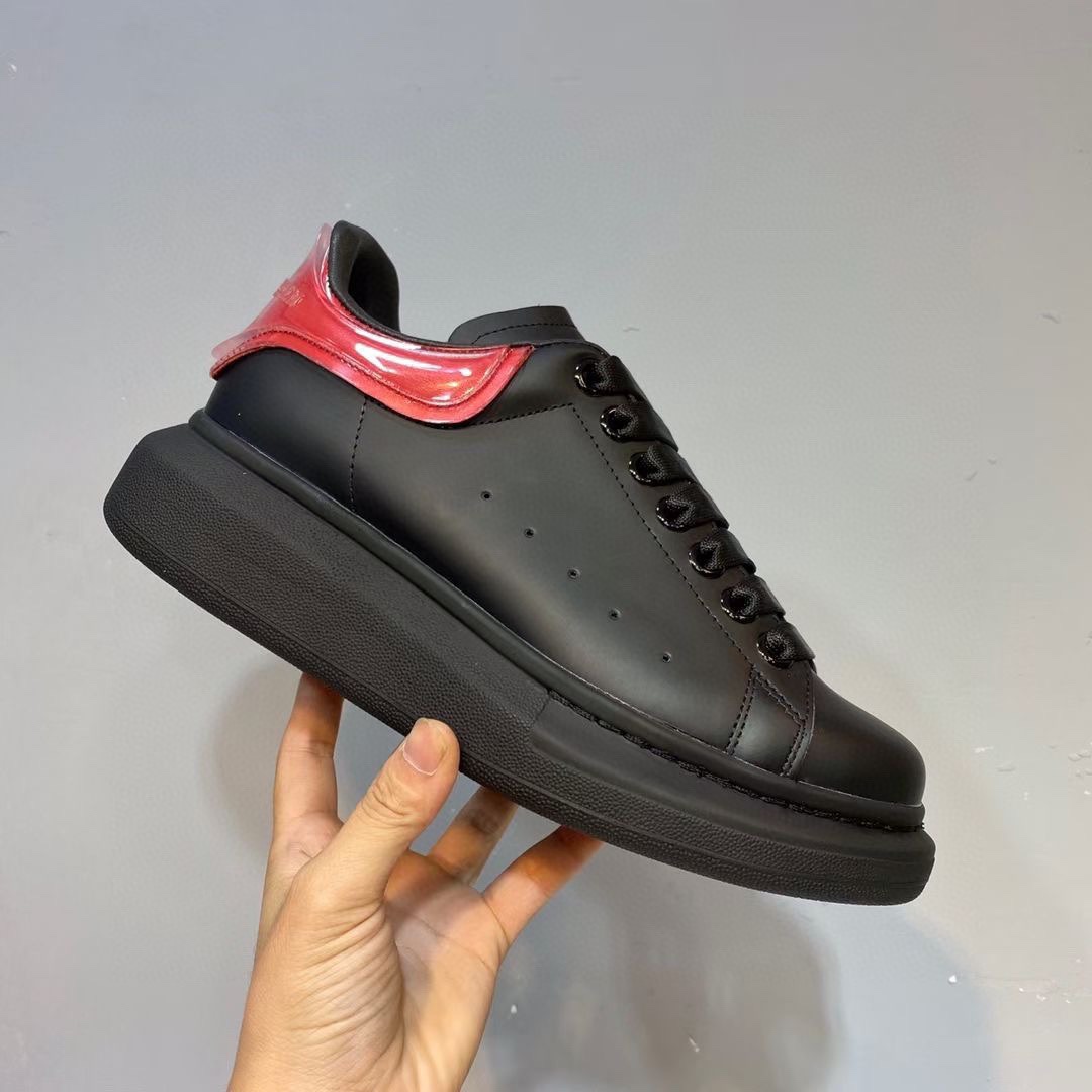 Alexander Mqueen Oversized Sneaker In Black - DesignerGu