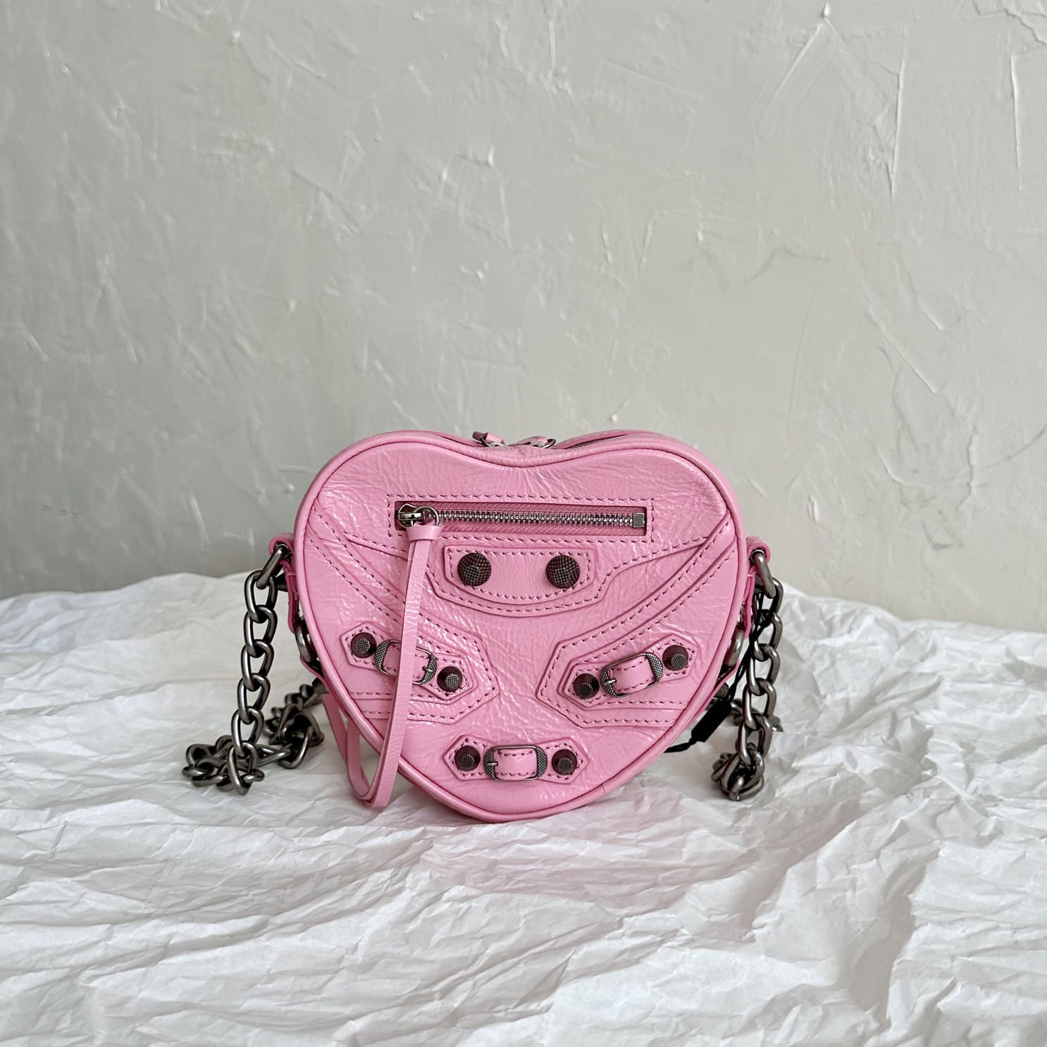 Balenciaga Le Cagole Heart Mini Bag In Pink  (16-12.7-4.5cm) - DesignerGu