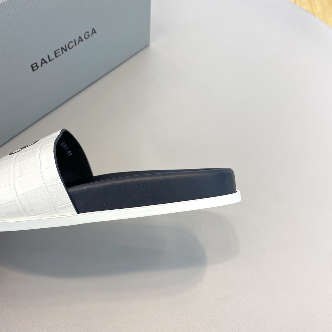 Balenciaga Pool Slide Sandal  - DesignerGu