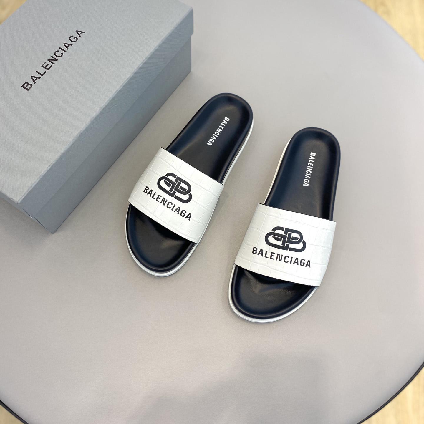 Balenciaga Pool Slide Sandal  - DesignerGu