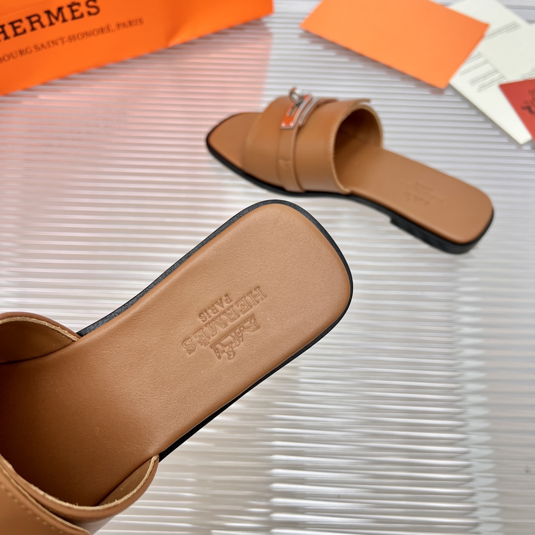 Hermes Giulia Sandal - DesignerGu