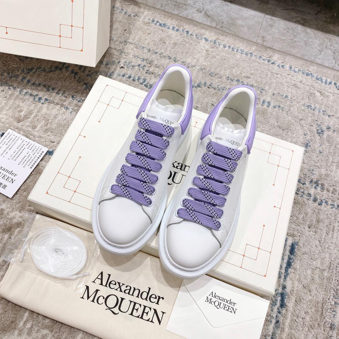 Alexander Mqueen Oversized Sneaker In White - DesignerGu