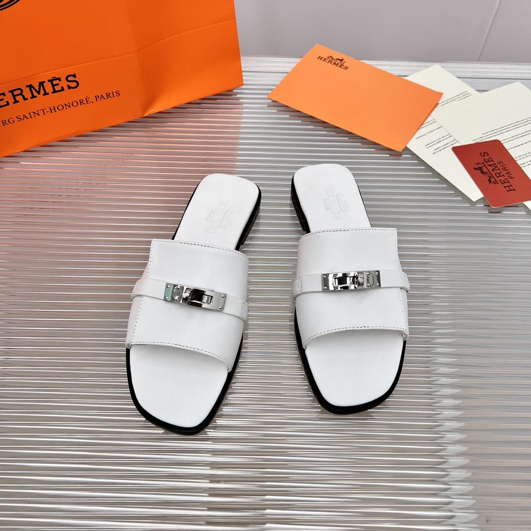 Hermes Giulia Sandal - DesignerGu