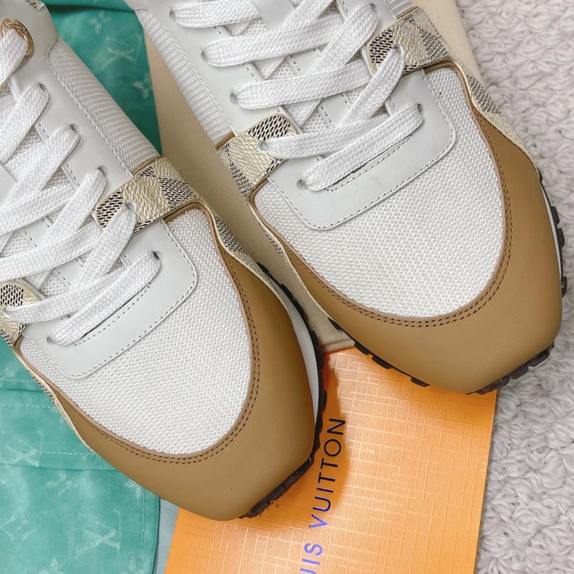 Louis Vuitton Run Away Sneaker      1AAWFD - DesignerGu