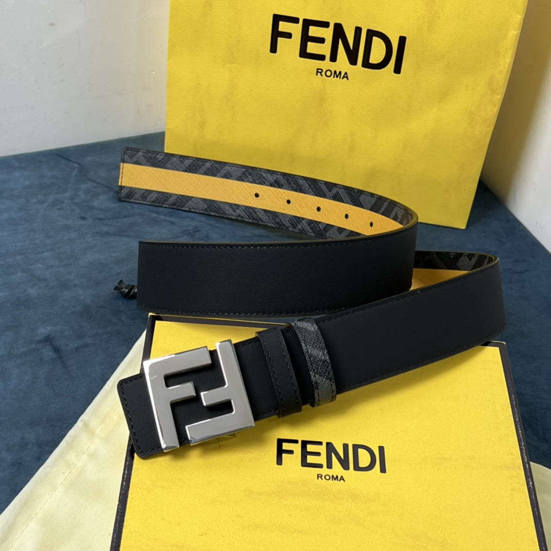 Fendi Reversible Black Leather Belt  - DesignerGu