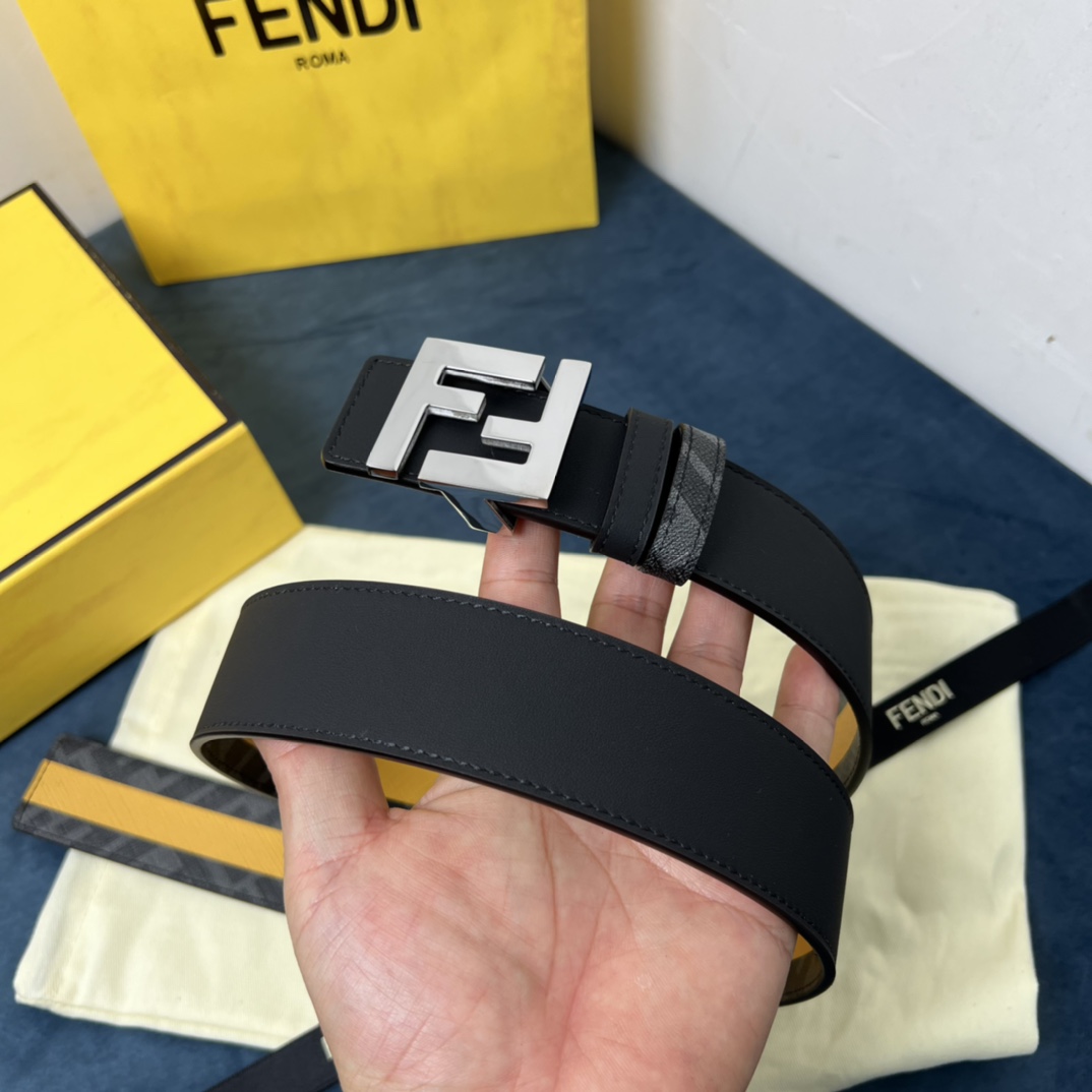 Fendi Reversible Black Leather Belt  - DesignerGu