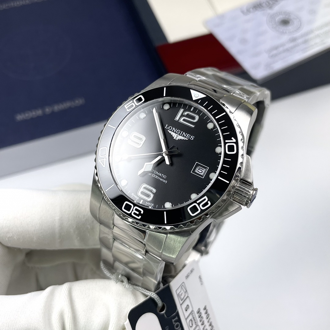 Longines HydroConquest   41mm - DesignerGu