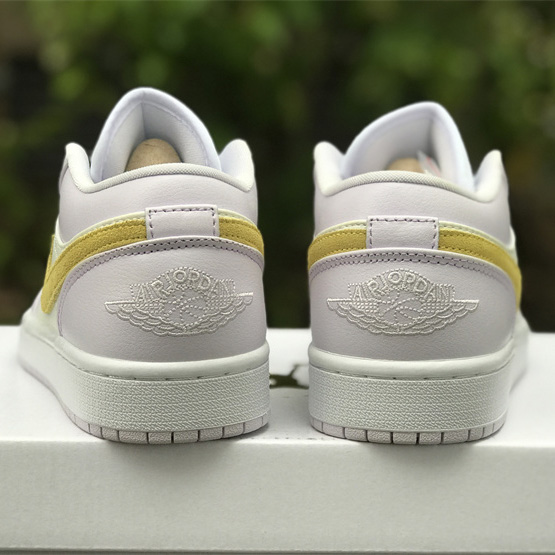 Air Jordan 1 Low Sneaker    DC0774-501  - DesignerGu