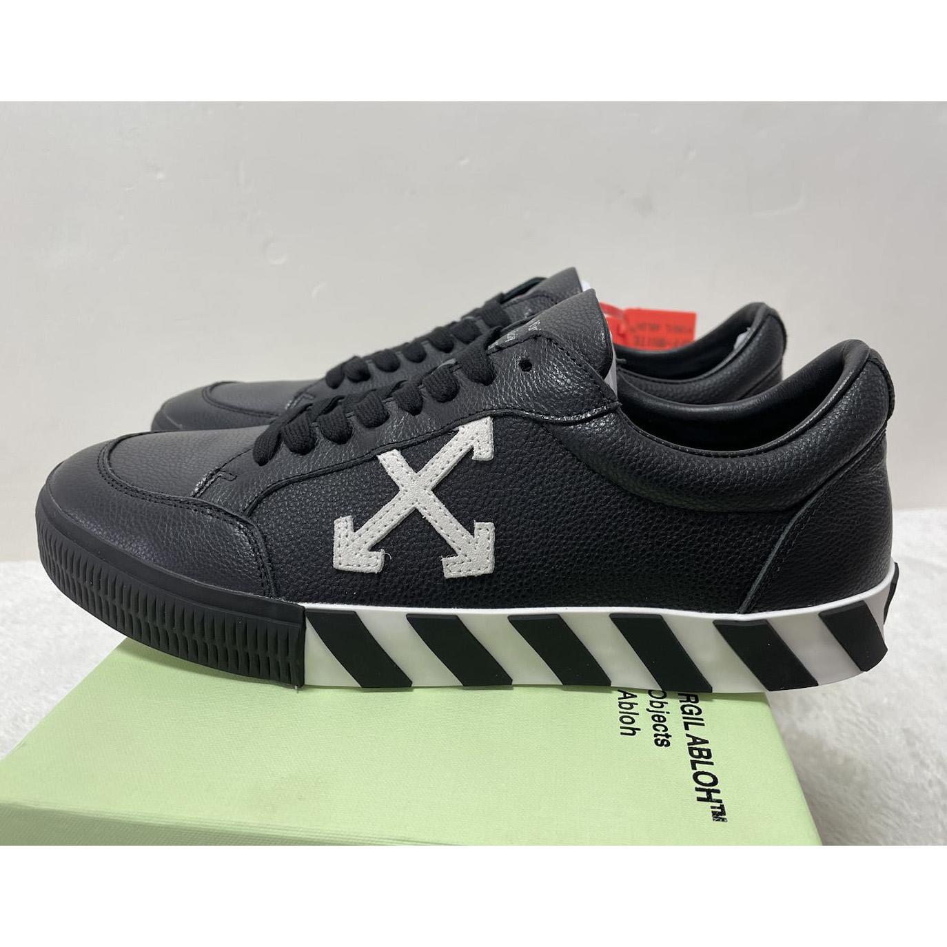 Off White Black Canvas Vulcanized Low Sneakers - DesignerGu