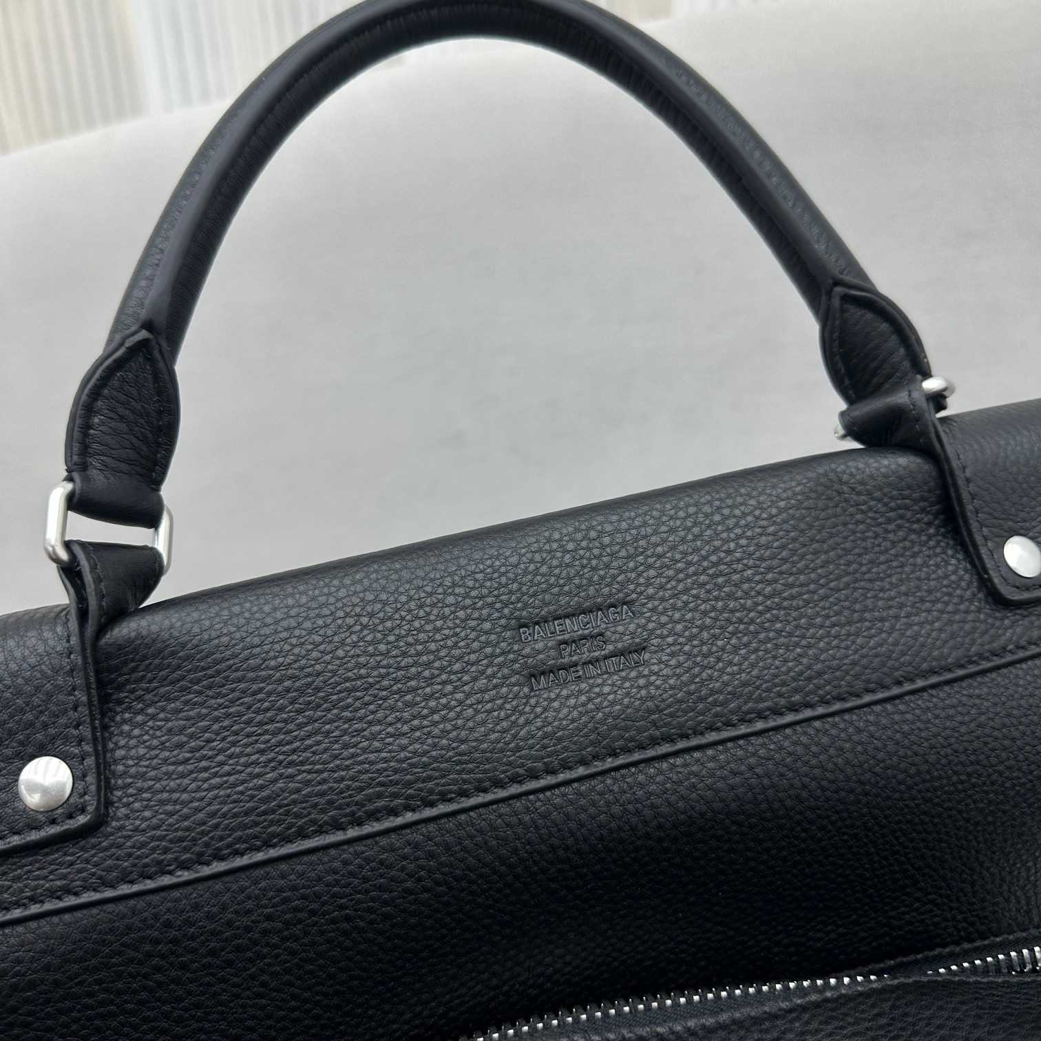 Balenciaga Large Waist Tote Bag - DesignerGu