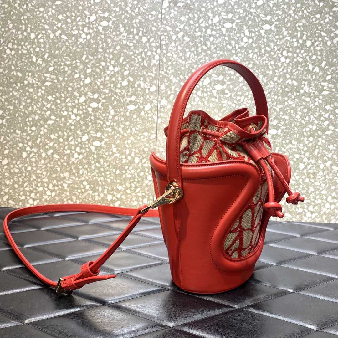 Valenti Le Cinquième Toile Iconographe Bucket Bag - DesignerGu