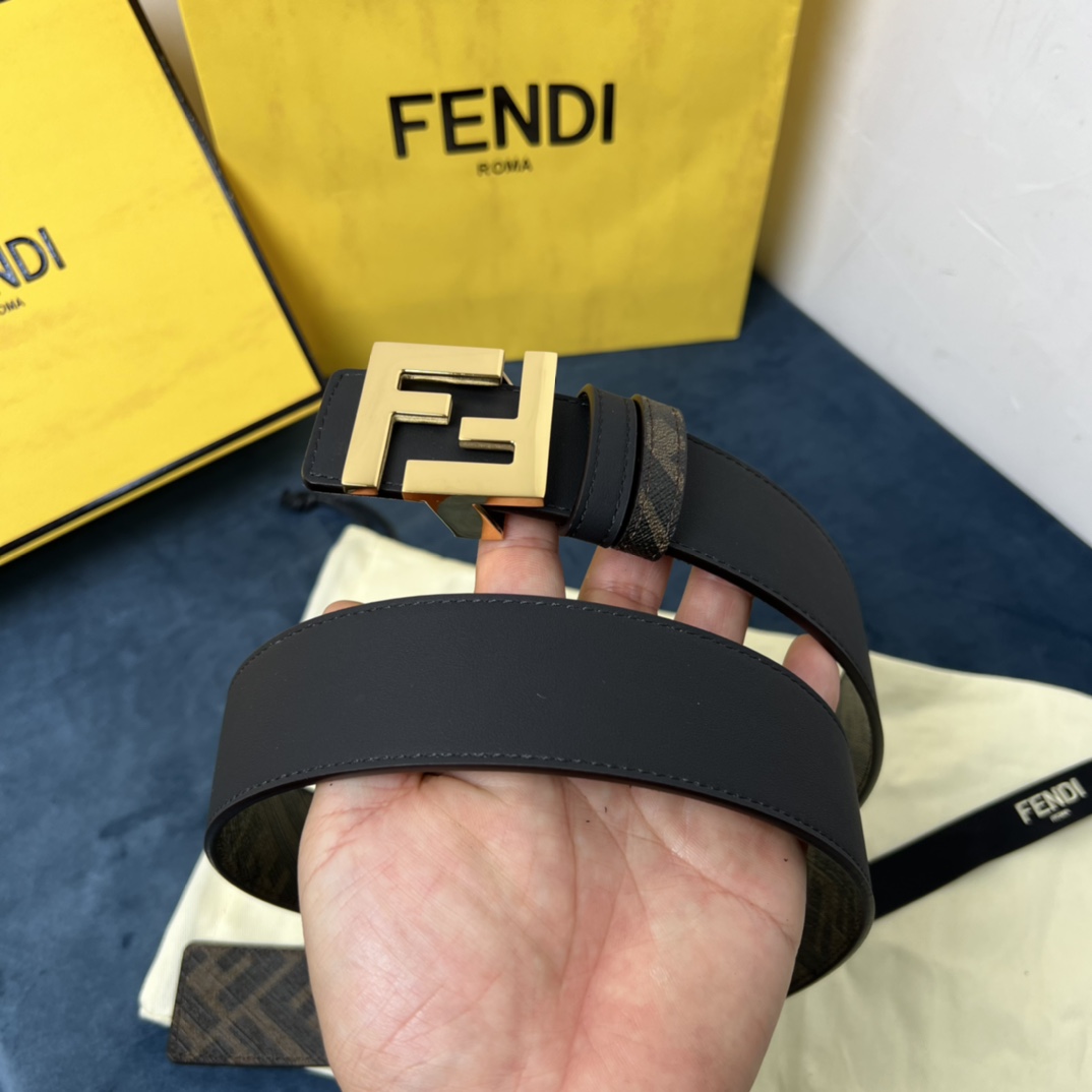 Fendi Reversible Black Leather Belt  - DesignerGu