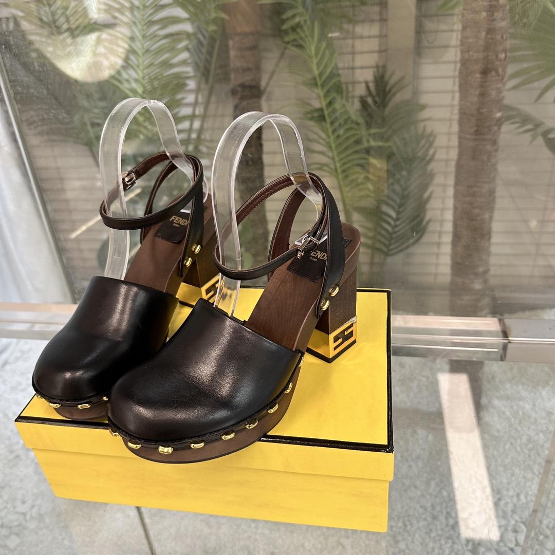 Fendi Baguette Show Black Leather High-heeled Clogs - DesignerGu