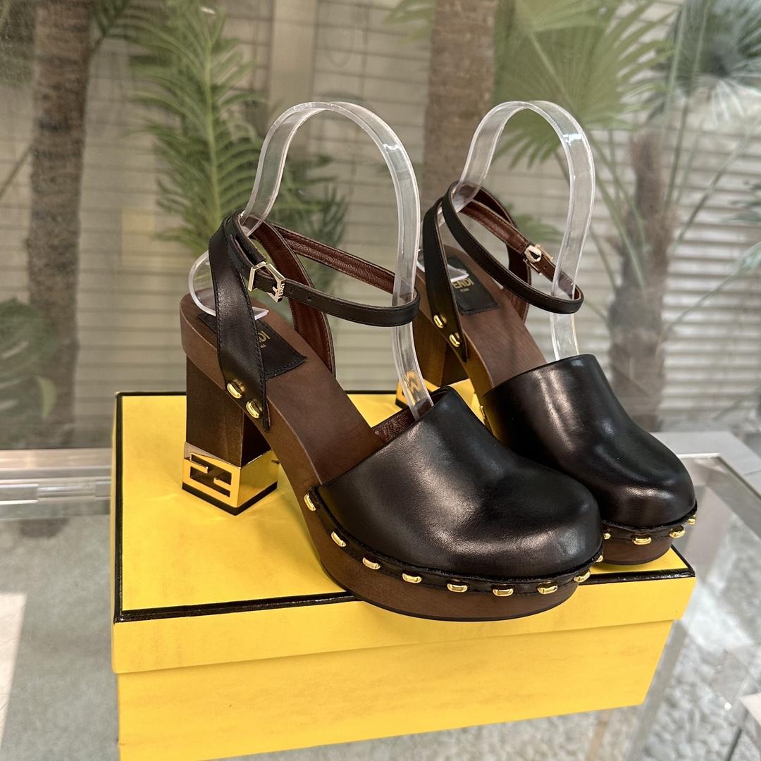 Fendi Baguette Show Black Leather High-heeled Clogs - DesignerGu