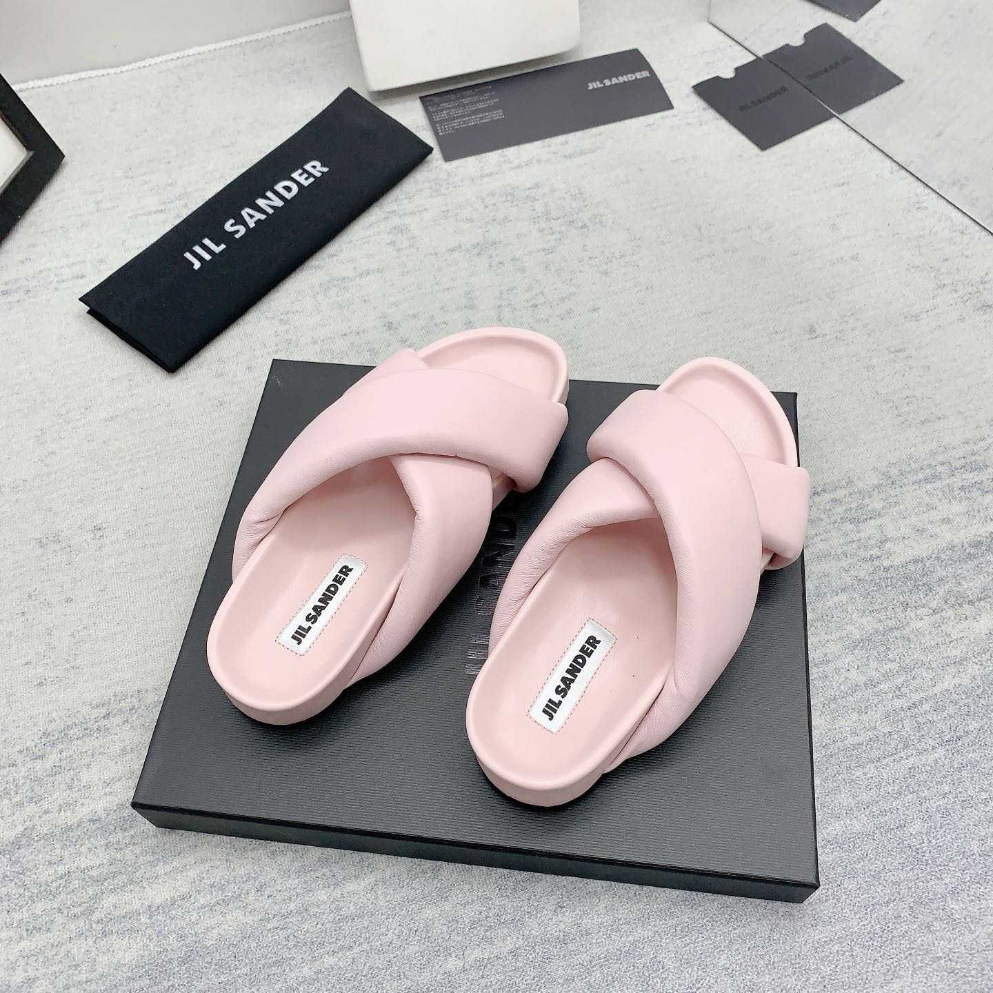 JIl Sander Padded Slides - DesignerGu