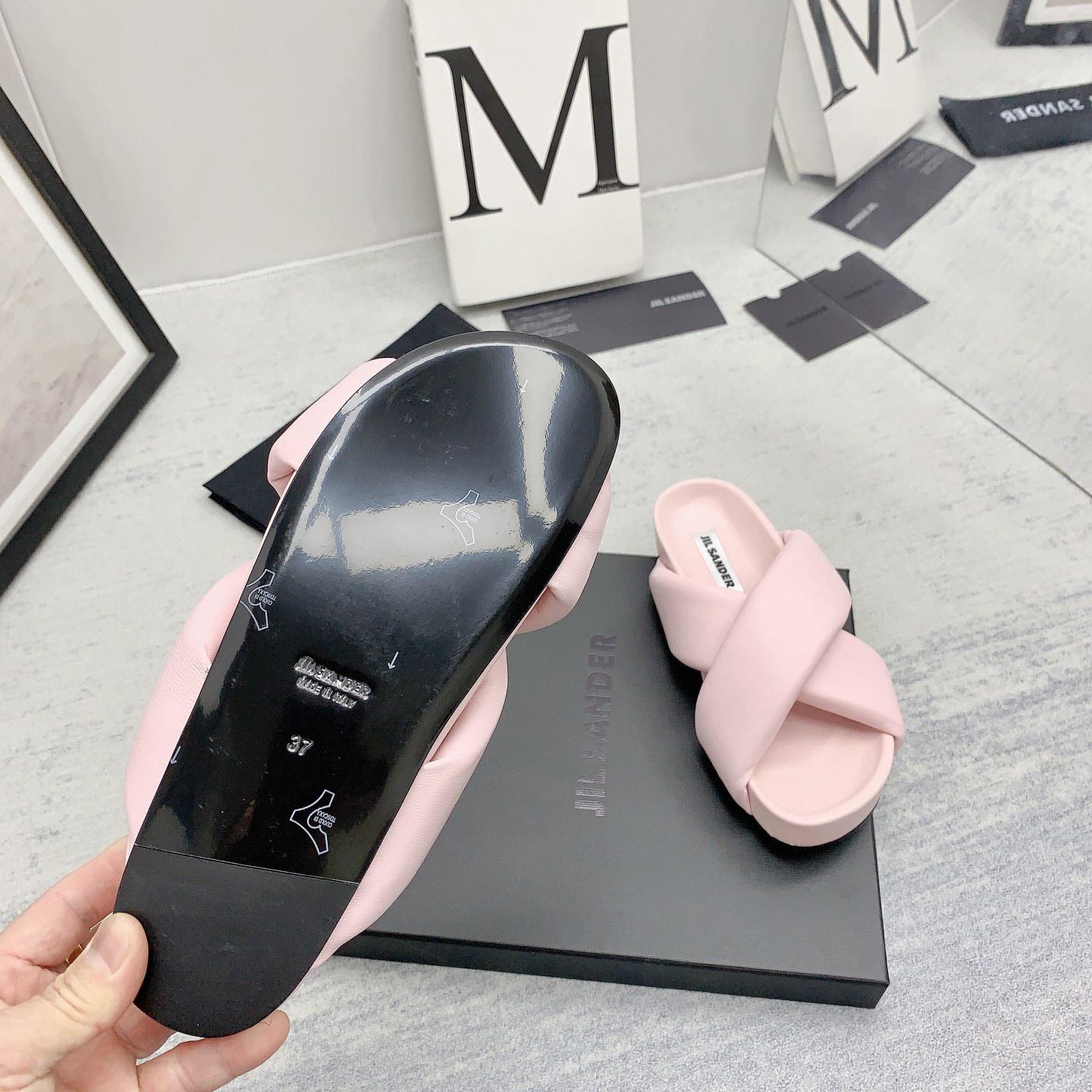 JIl Sander Padded Slides - DesignerGu