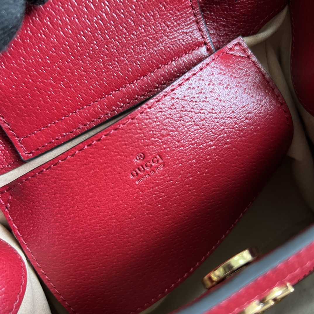 Gucci Diana Mini Tote Bag(20*16*10cm) - DesignerGu