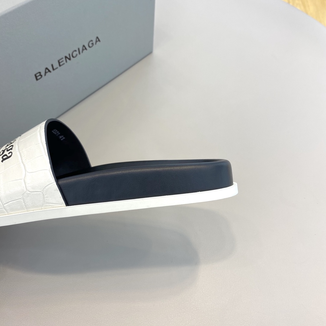 Balenciaga Pool Slide Sandal  - DesignerGu