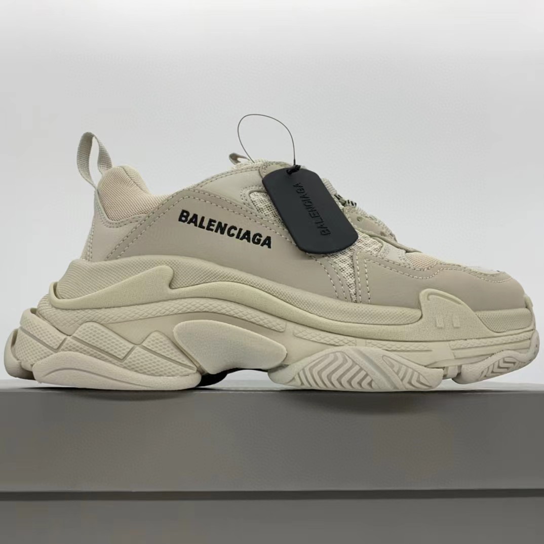 Balenciaga Triple S Sneaker  - DesignerGu