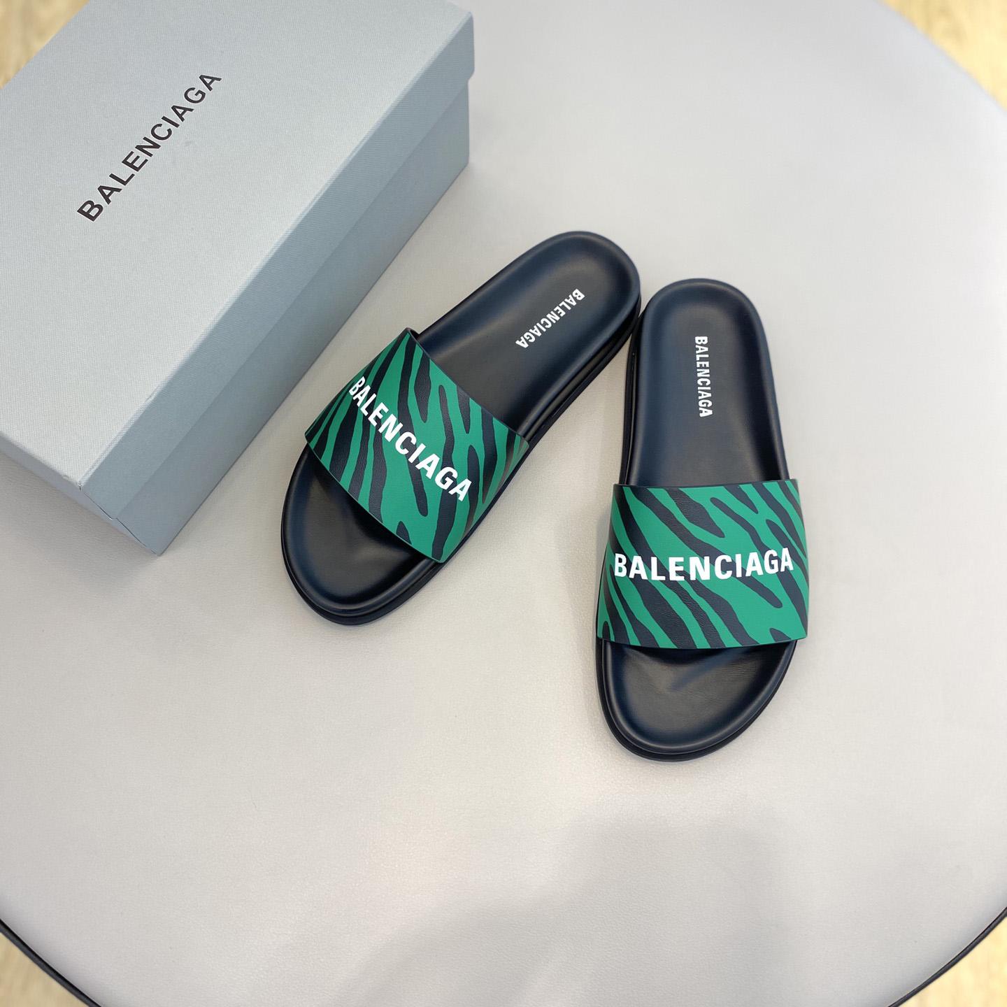 Balenciaga Pool Slide Sandal  - DesignerGu