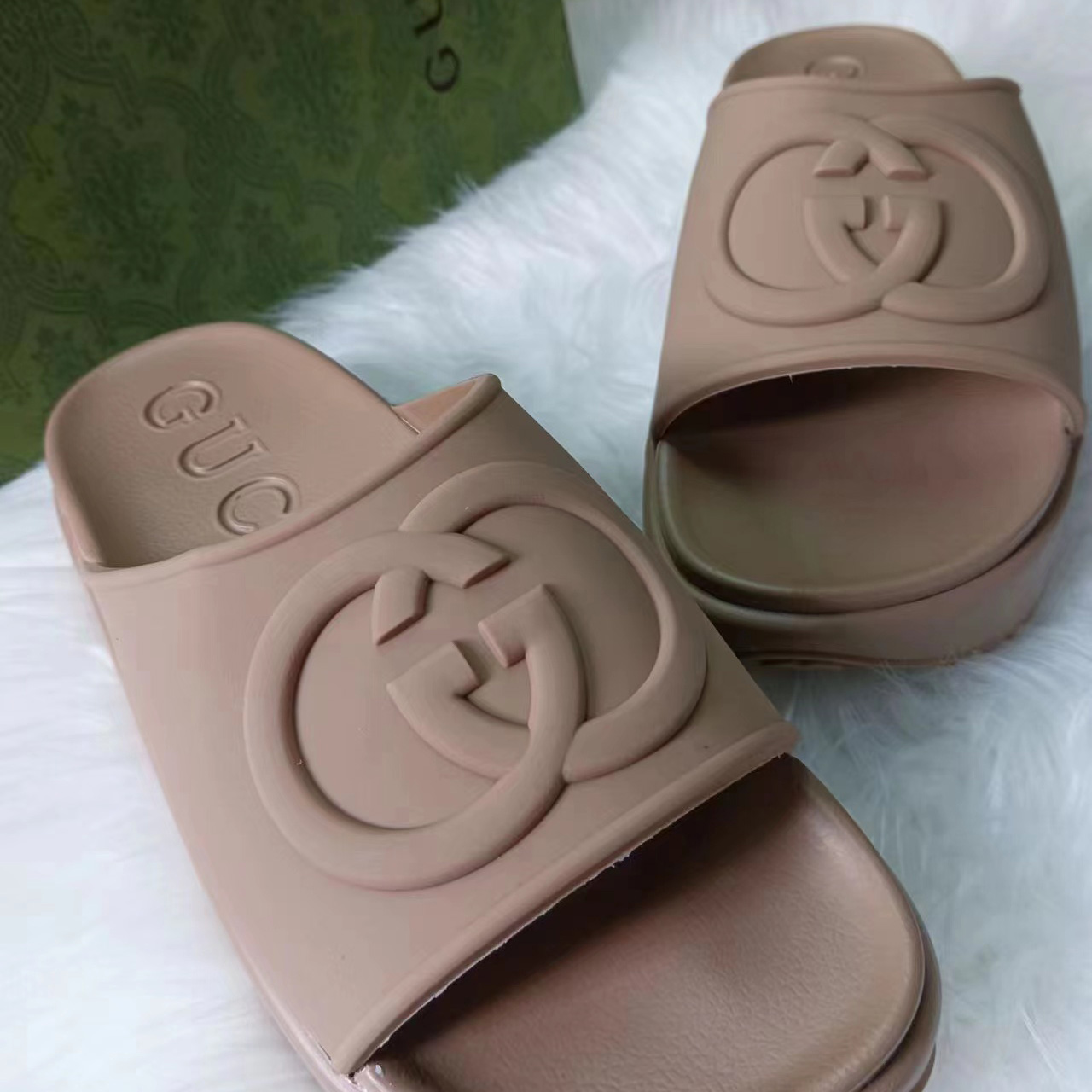 Gucci Interlocking G Slide Sandal  - DesignerGu