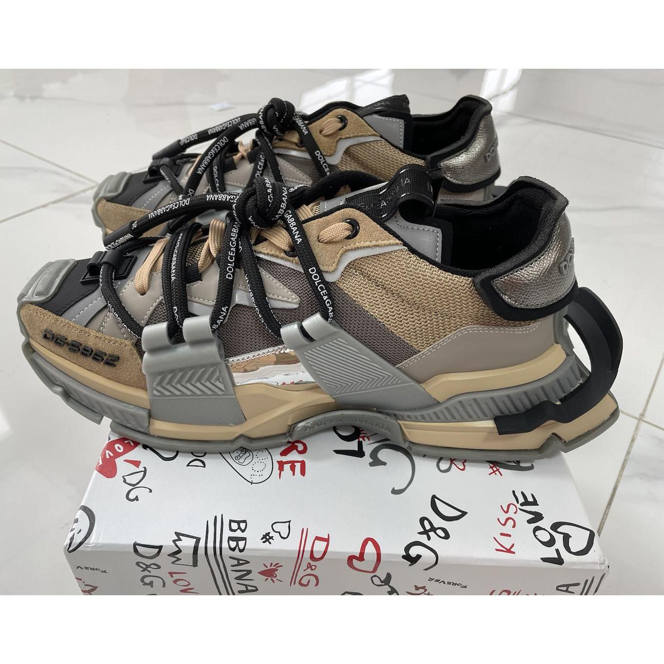 Dolce & Gabbana Mixed-materials Space Sneakers - DesignerGu