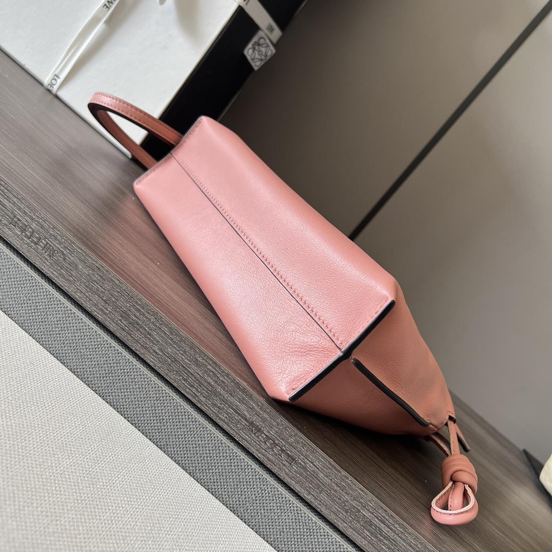 Loewe Flamenco Clutch In Nappa Calfskin - DesignerGu