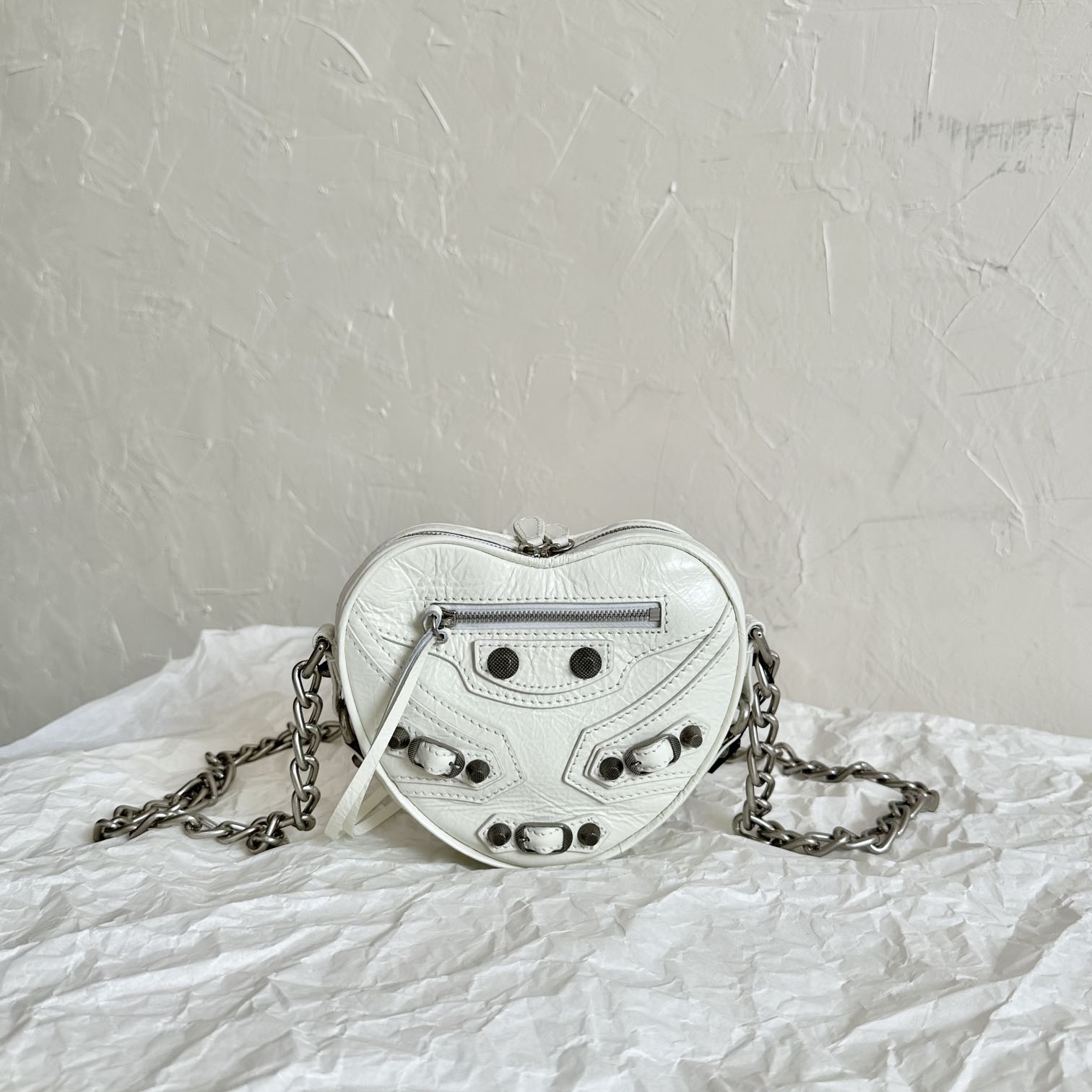 Balenciaga Le Cagole Heart Mini Bag In Optic White (16-12.7-4.5cm) - DesignerGu