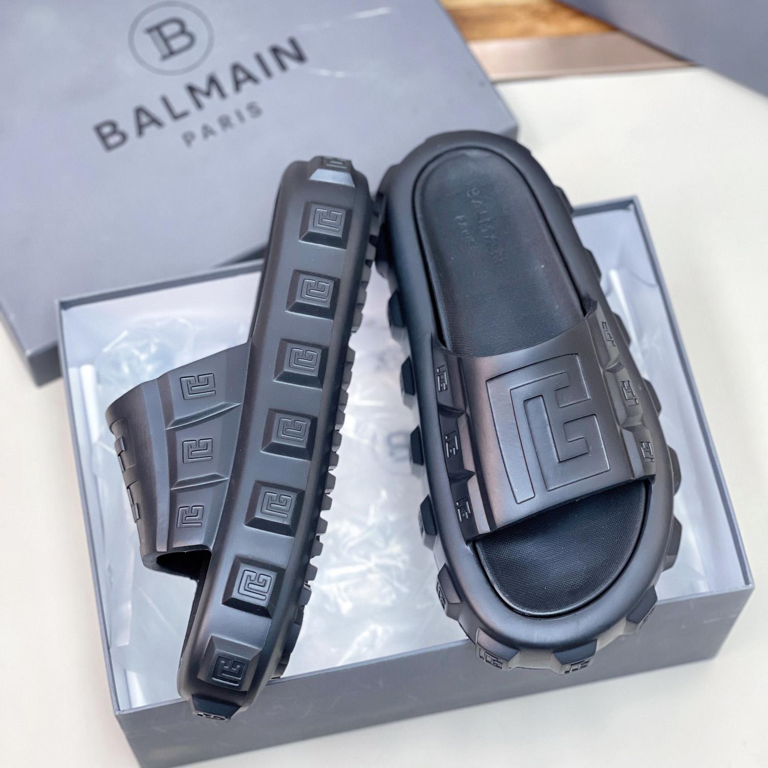 Balmain Ari Flat Mules - DesignerGu