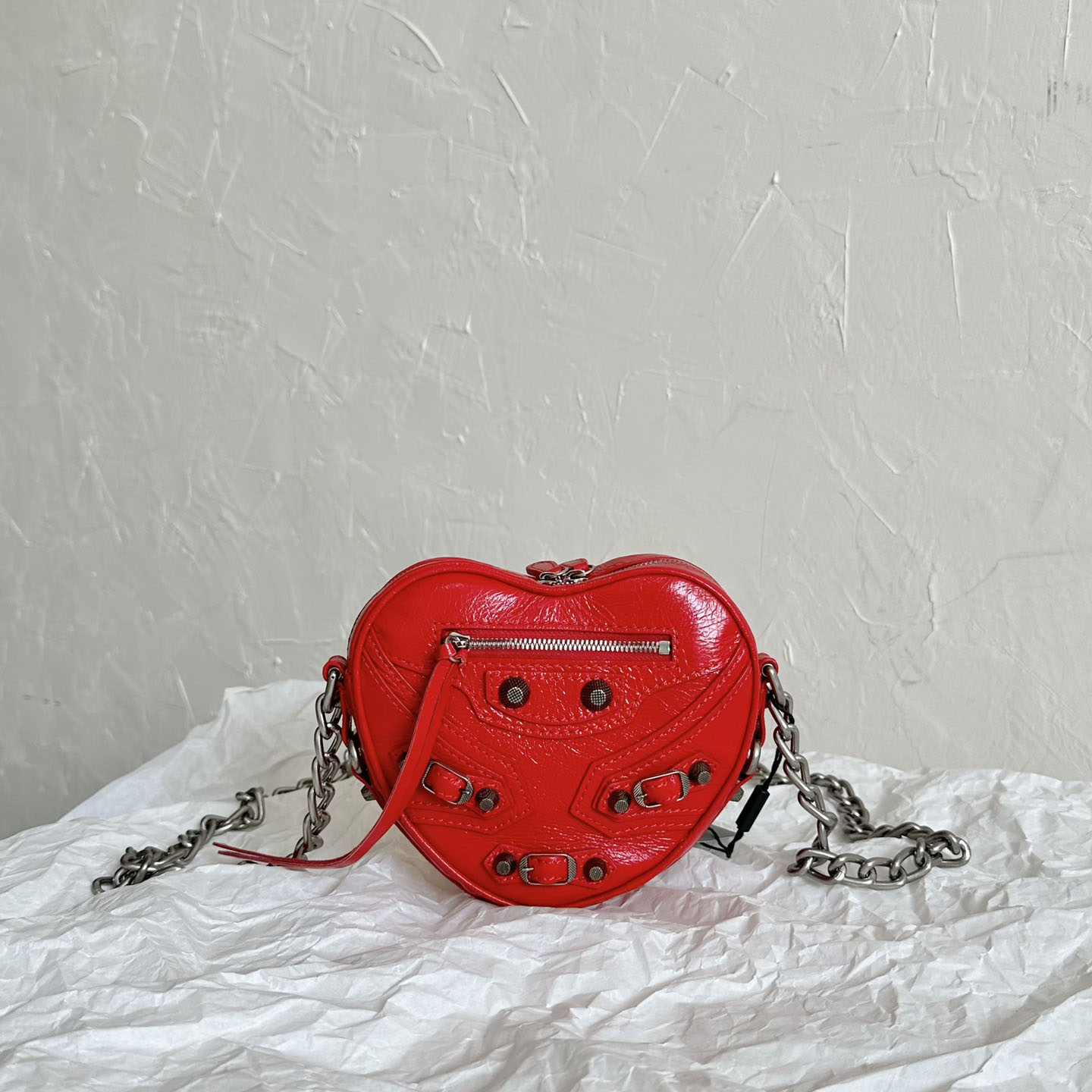 Balenciaga Le Cagole Heart Mini Bag In Red (16-12.7-4.5cm) - DesignerGu