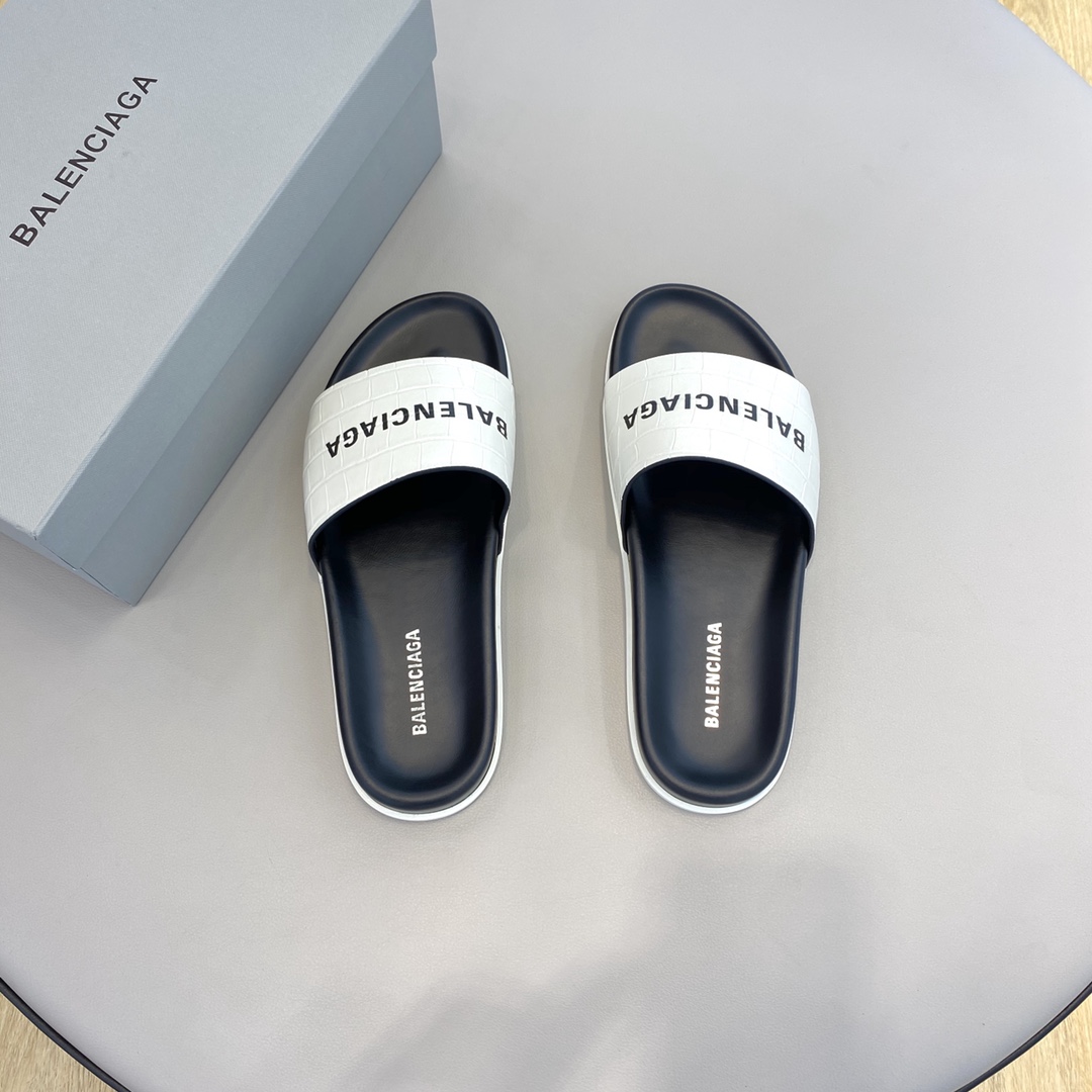 Balenciaga Pool Slide Sandal  - DesignerGu