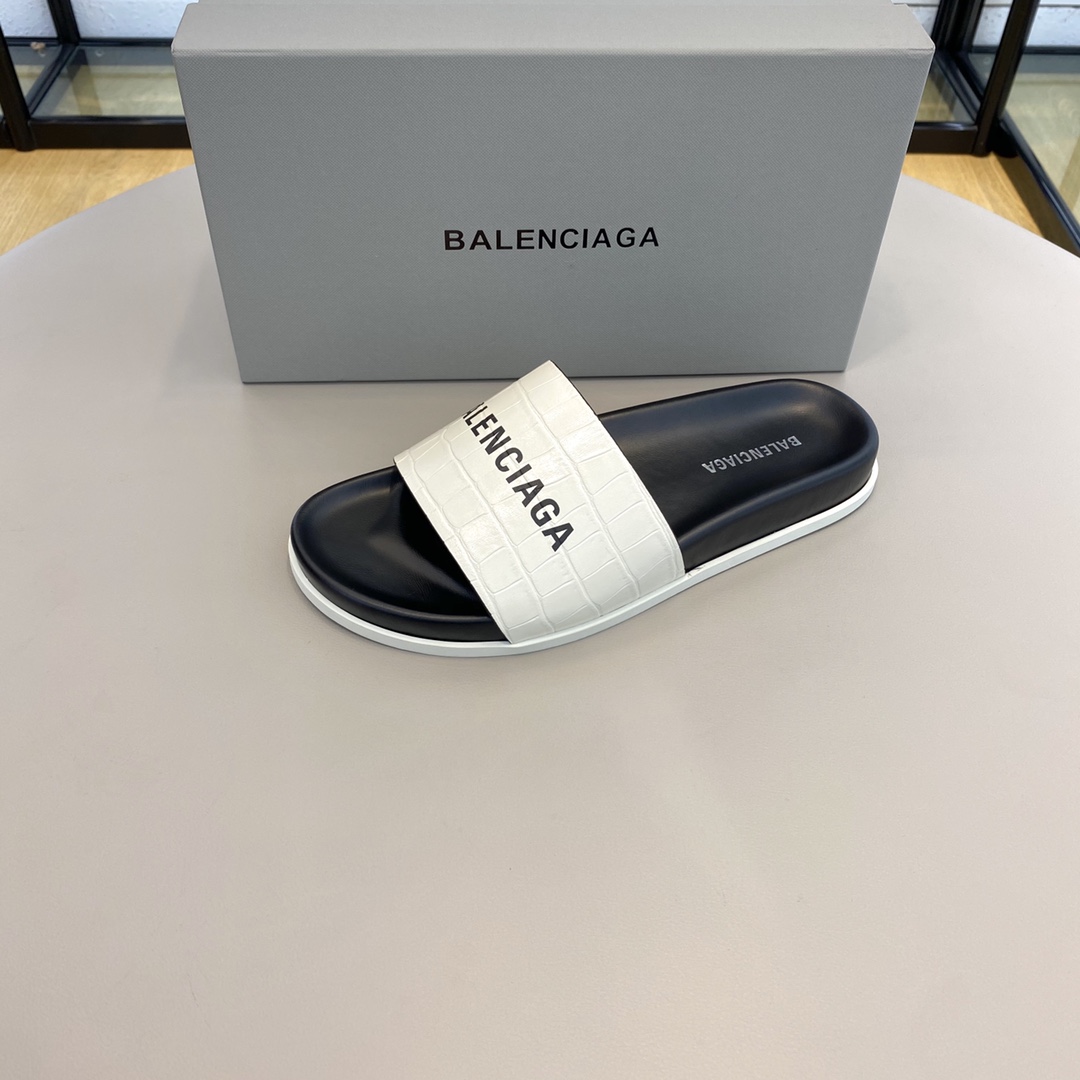 Balenciaga Pool Slide Sandal  - DesignerGu