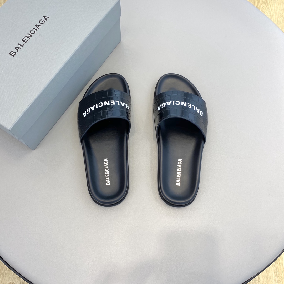 Balenciaga Pool Slide Sandal  - DesignerGu