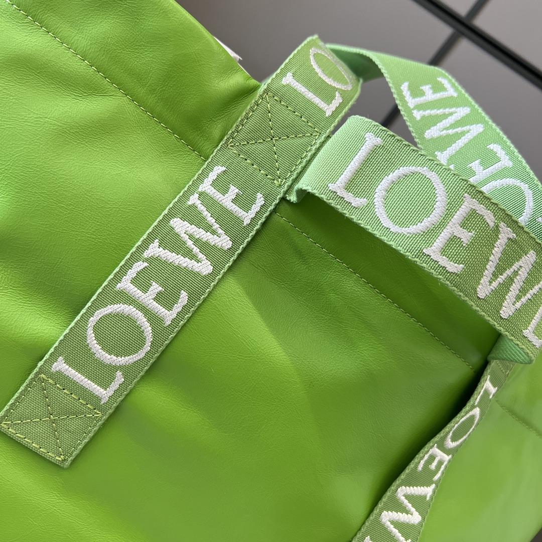 Loewe Fold Shopper In Paper Calfskin - DesignerGu