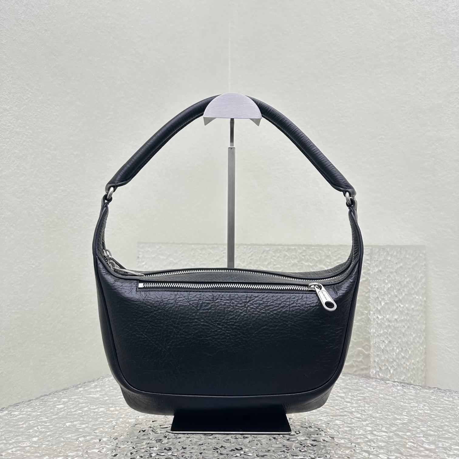 Balenciaga Raver Medium Bag With Handle In Black - DesignerGu