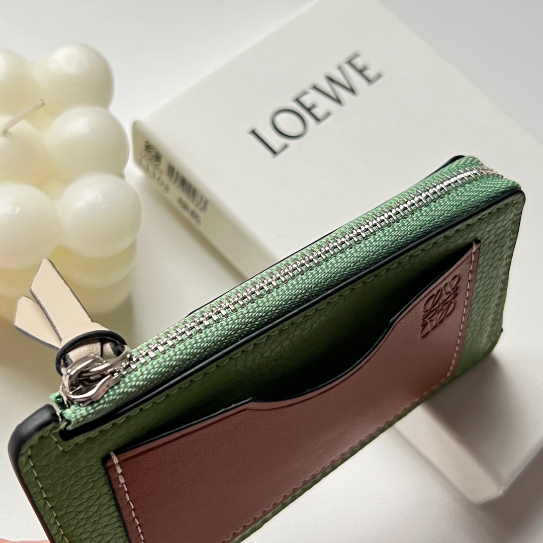 Loewe Coin Cardholder In Soft Grained Calfskin - DesignerGu