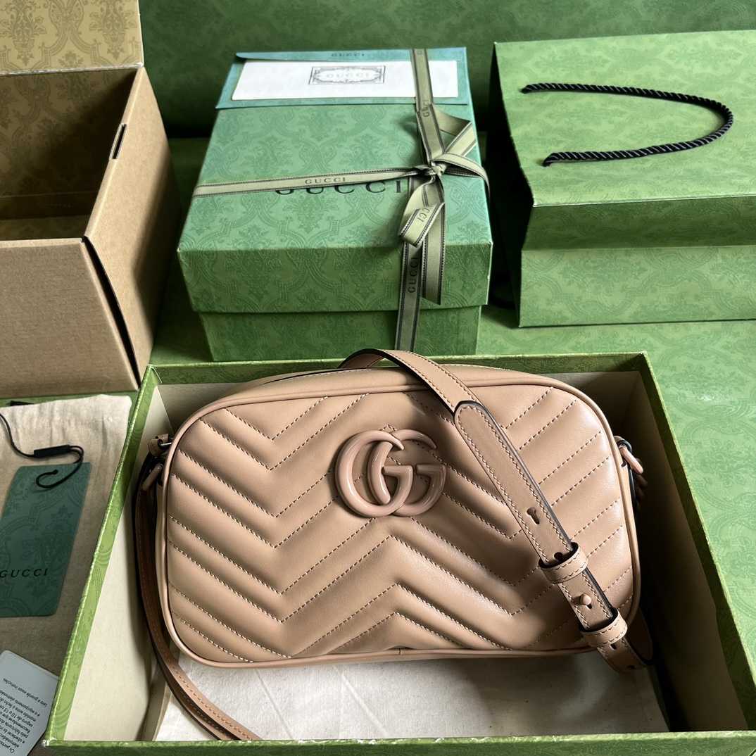 Gucci GG Marmont Matelassé Shoulder Bag(24*13*7cm) - DesignerGu