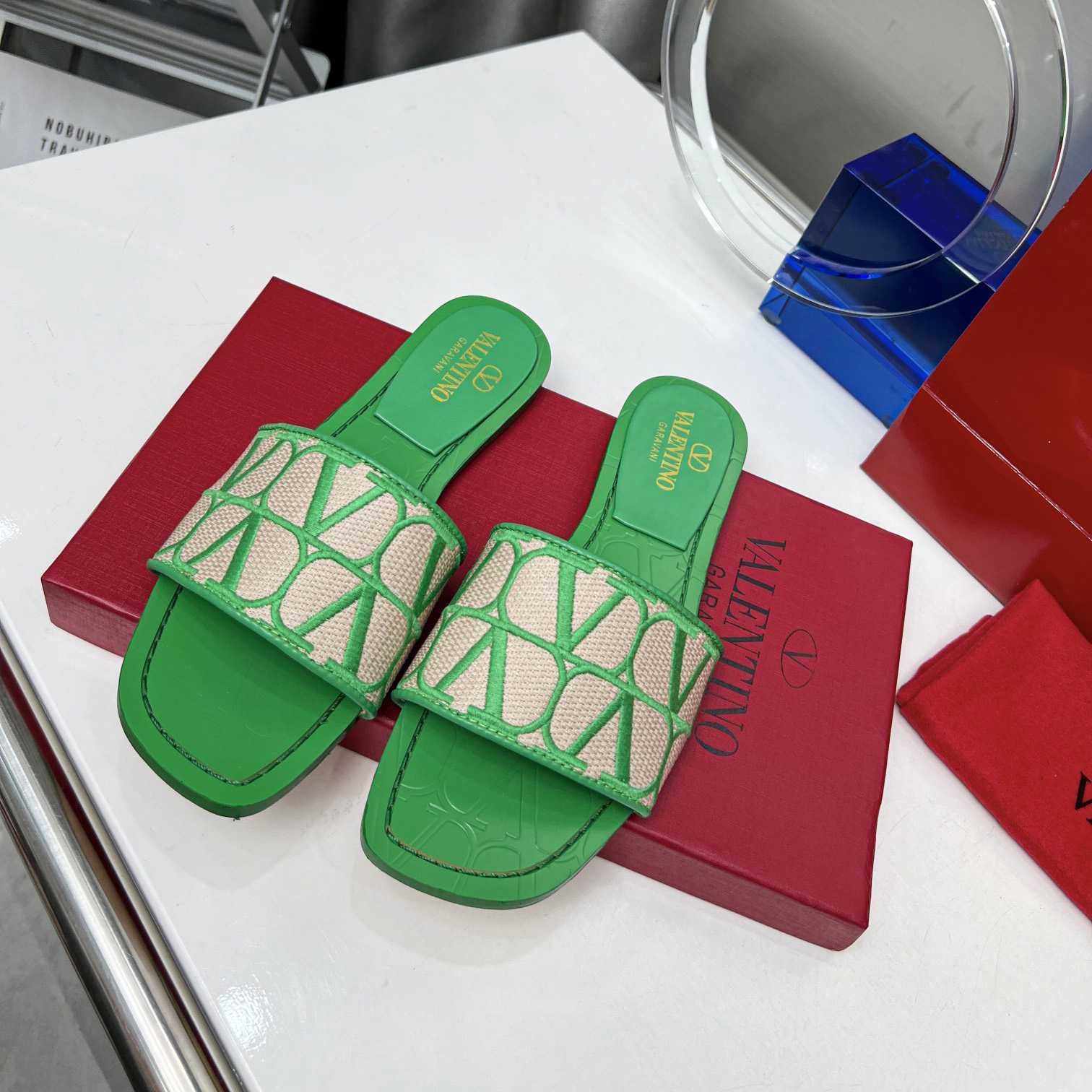 Valenti Toile Iconographe Slide Sandal  - DesignerGu