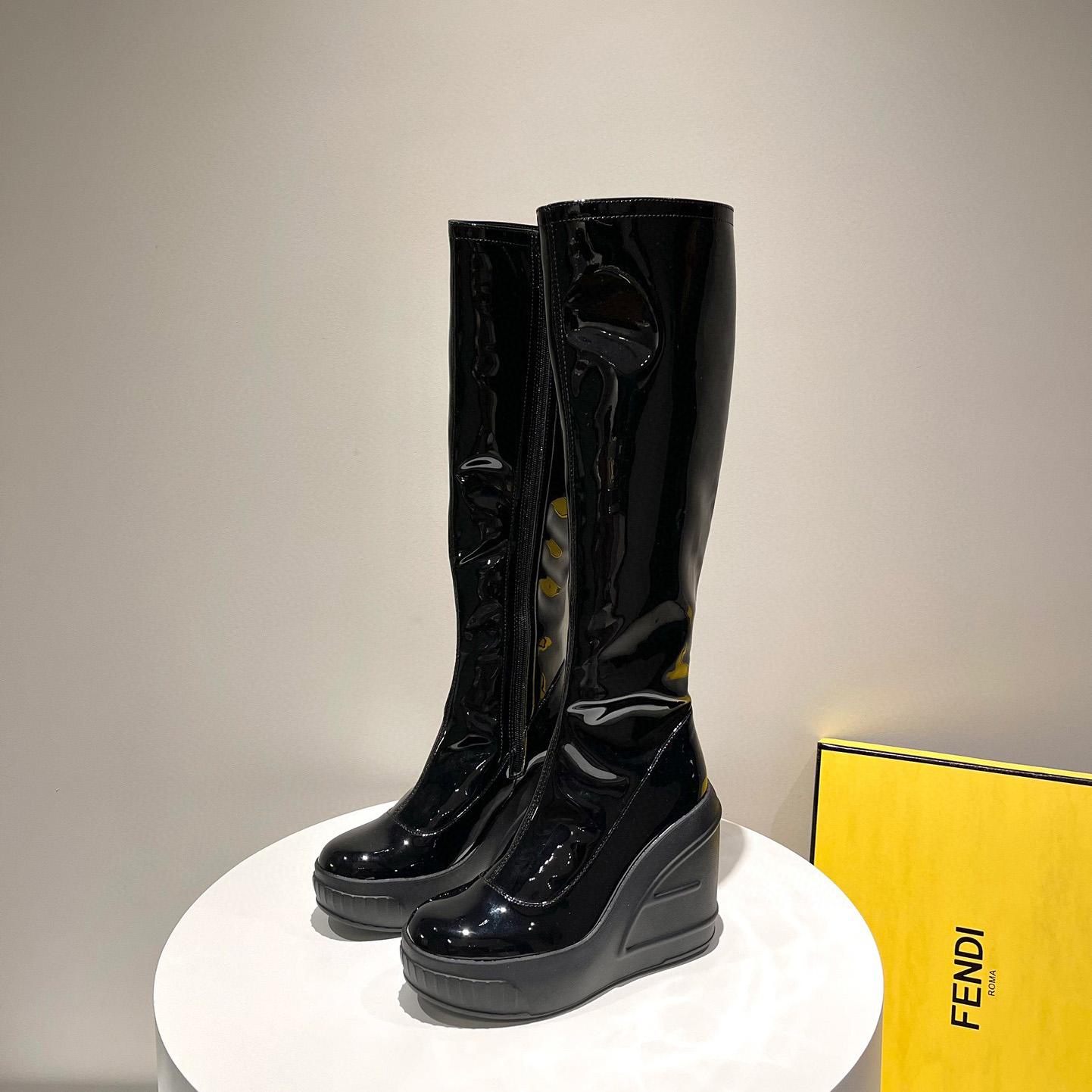 Fendi Fashion Show Black Patent Leather Boots - DesignerGu