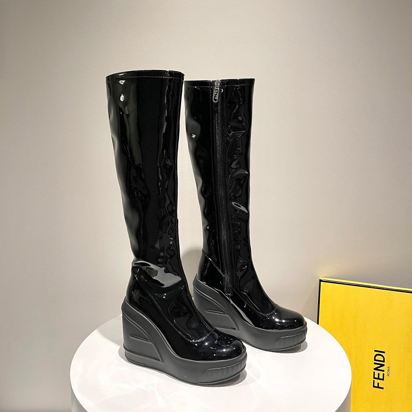 Fendi Fashion Show Black Patent Leather Boots - DesignerGu